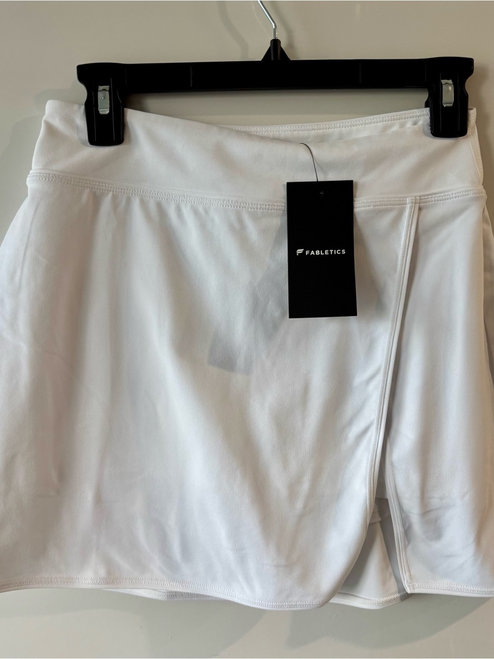Fabletics White Athletic Skort Small NWT Tennis Pickleball Golf Activewear